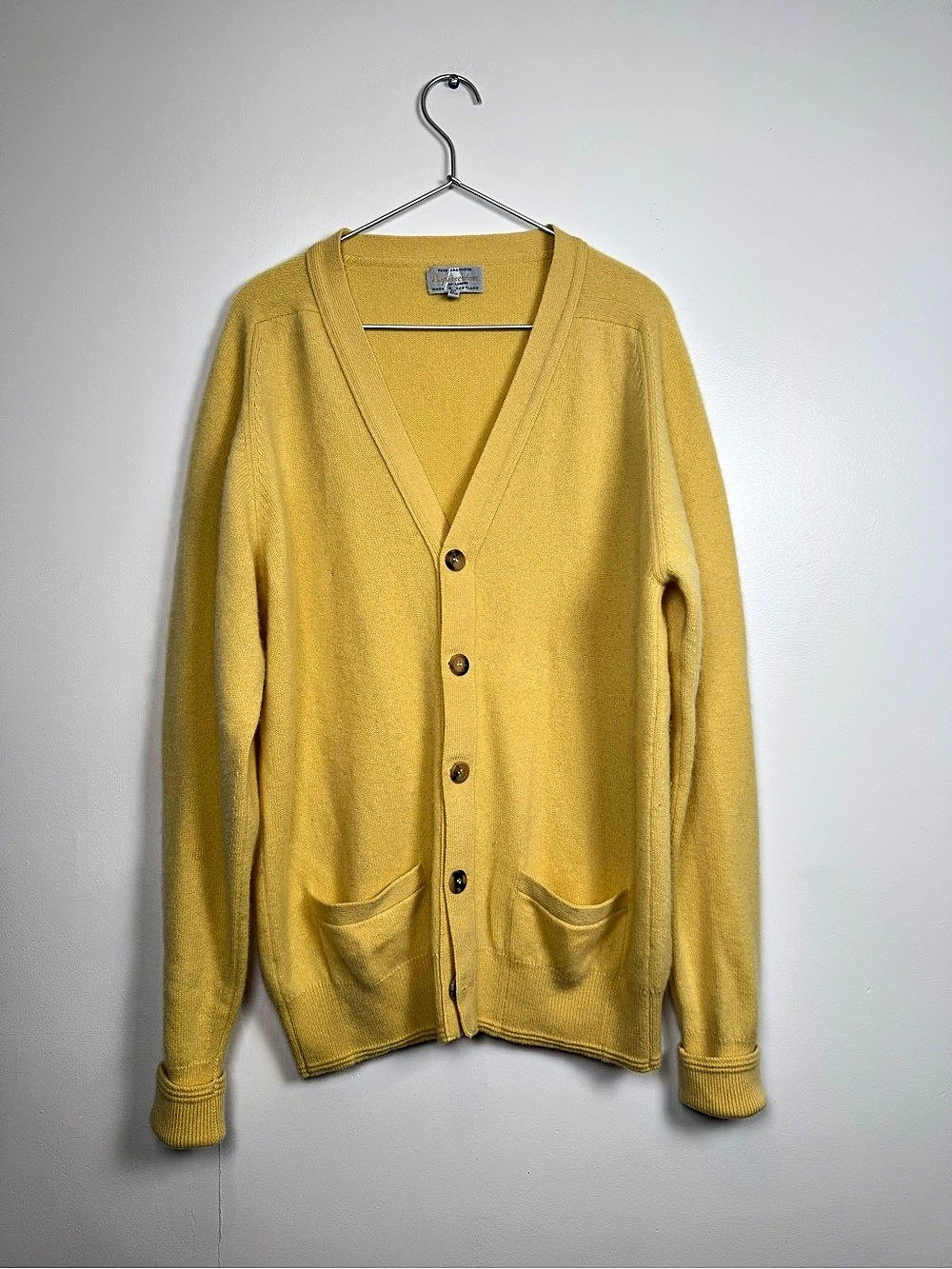 Aquascutum Cashmere Cardigan